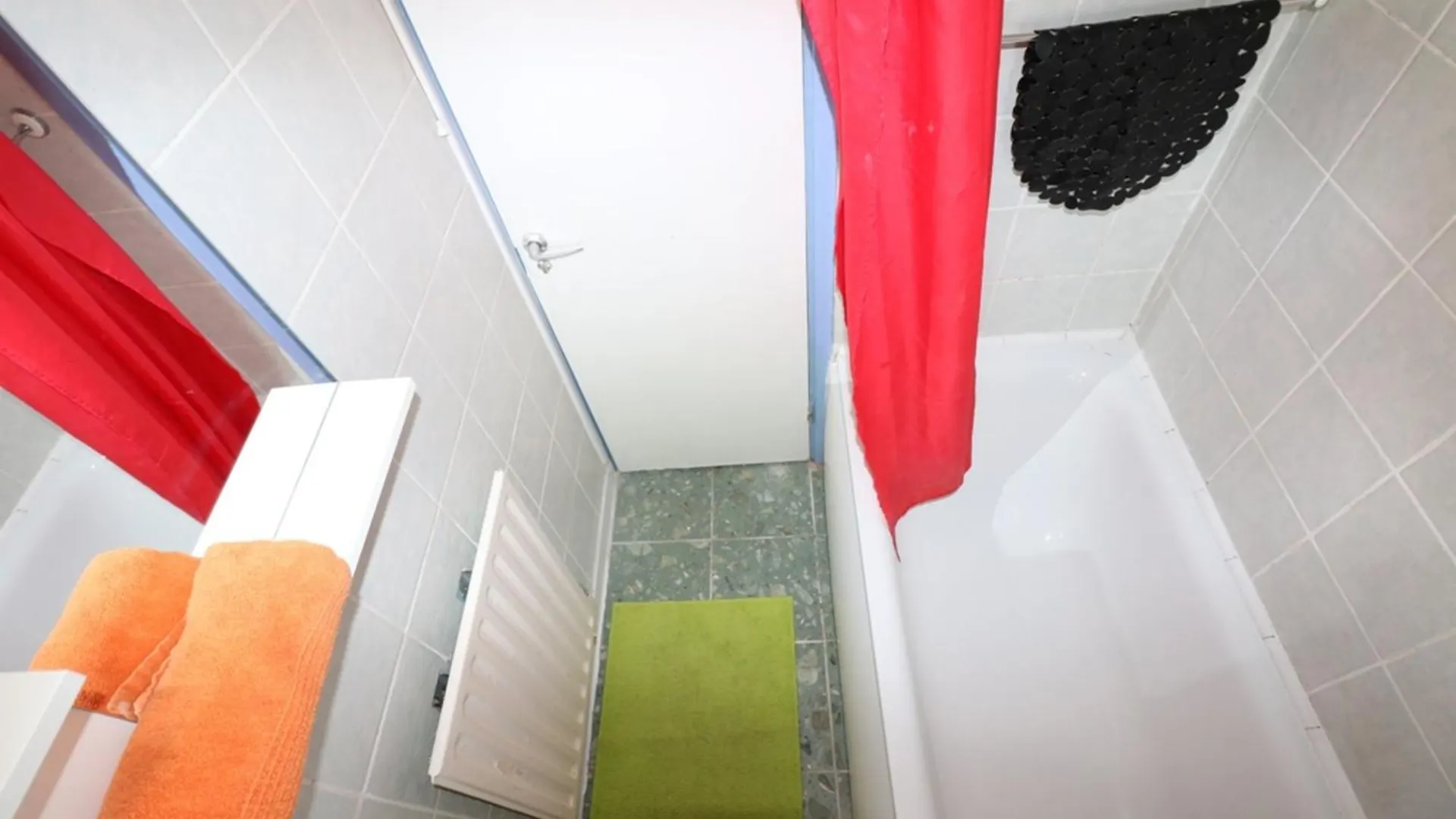 Apartment Cosy 3 Bed Apt, Old Truman Brewery! Brick Lane, London, E1 United Kingdom