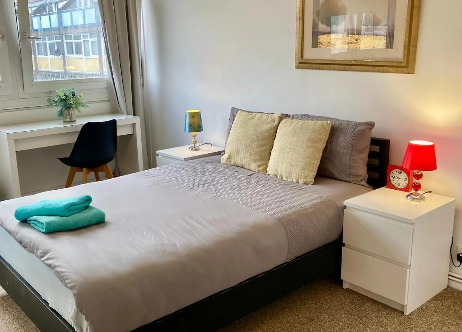 Apartment Cosy 3 Bed Apt, Old Truman Brewery! Brick Lane, London, E1 United Kingdom